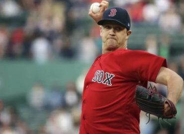 Lanzador de Red Sox es suspendido 80 juegos en MLB