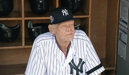 Murió Don Larsen, ex pitcher de Yankees