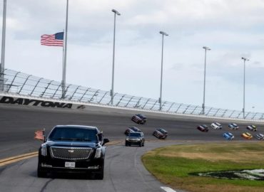 Donald Trump dio la salida de las 500 millas de Daytona, la “gran carrera estadounidense”