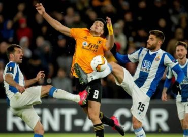Los Wolves de Raúl Jiménez vencen al Espanyol en la Europa League