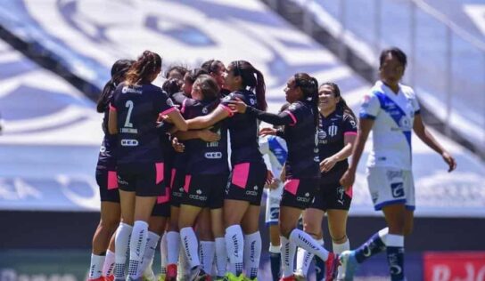 Rayadas sufre pero vence 3-2 a Puebla