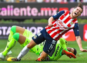 Jesús Angulo fuera 12 semanas tras lesión contra Pumas