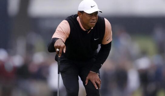 Tiger Woods abandona el PGA Championship