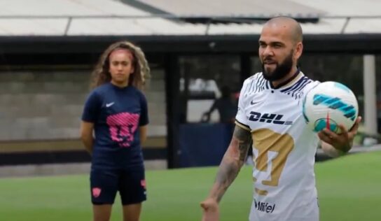 “Estadio Olímpico es mejor conmigo”, dice Dani Alves en entrenamiento con Pumas