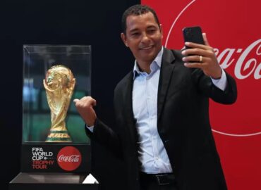 FIFA llevará trofeo de la Copa del Mundo a las 32 naciones clasificadas