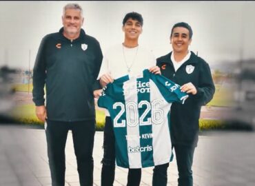 Pachuca anuncia la renovación de Kevin Álvarez hasta 2026