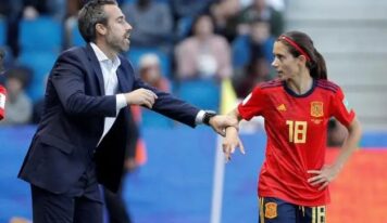 Quince jugadoras renuncian a la selección española
