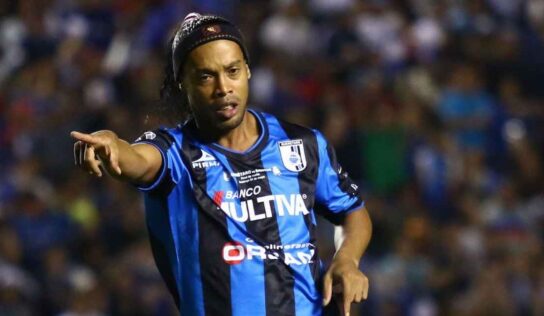 Ronaldinho visitará Querétaro en reapertura de La Corregidora