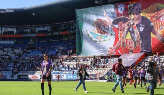 Pachuca rinde tributo a Jenni Hermoso con mural