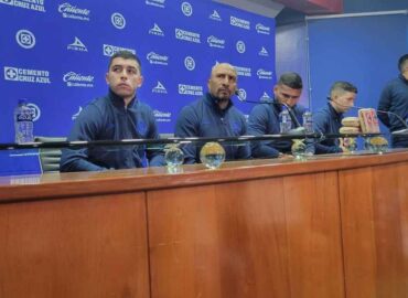‘Conejo’ Pérez garantiza continuidad de Moreno en Cruz Azul